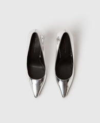 Elsa Patent Pumps