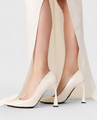 Elsa Patent Pumps