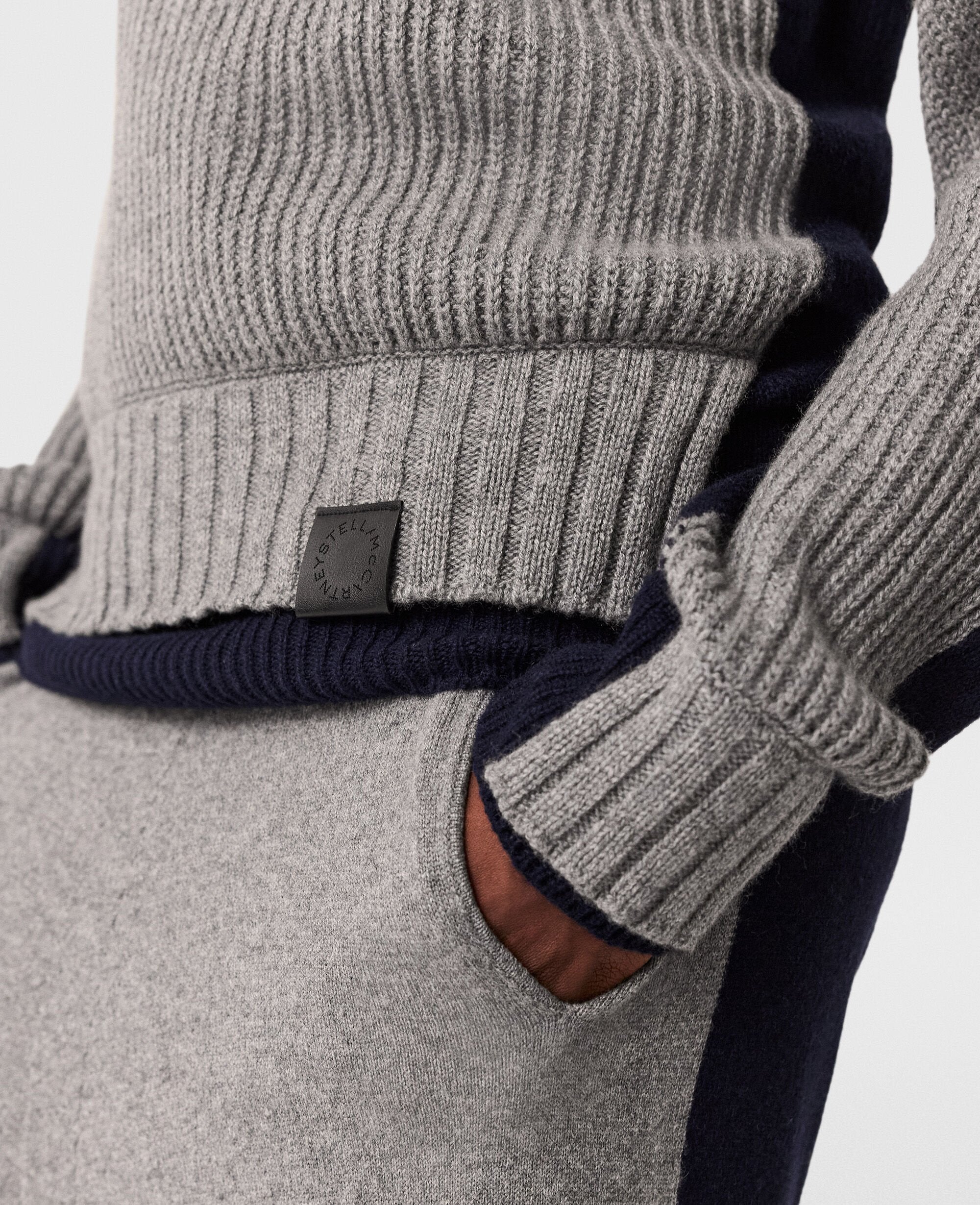 Turtleneck Contrast Panel Jumper