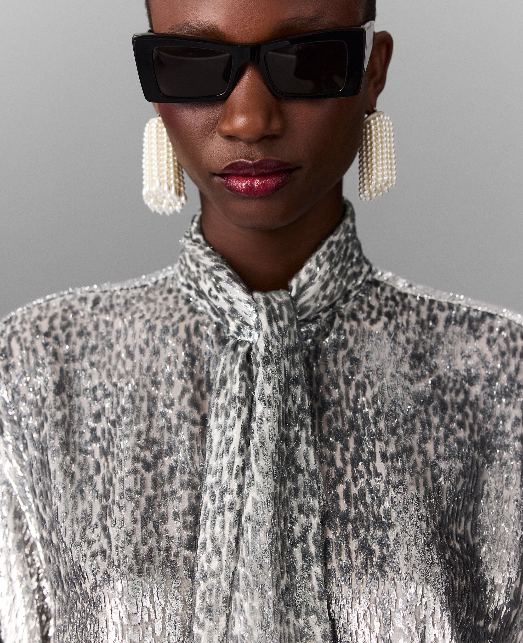 Metallic Velvet Tie-Nneck Shirt