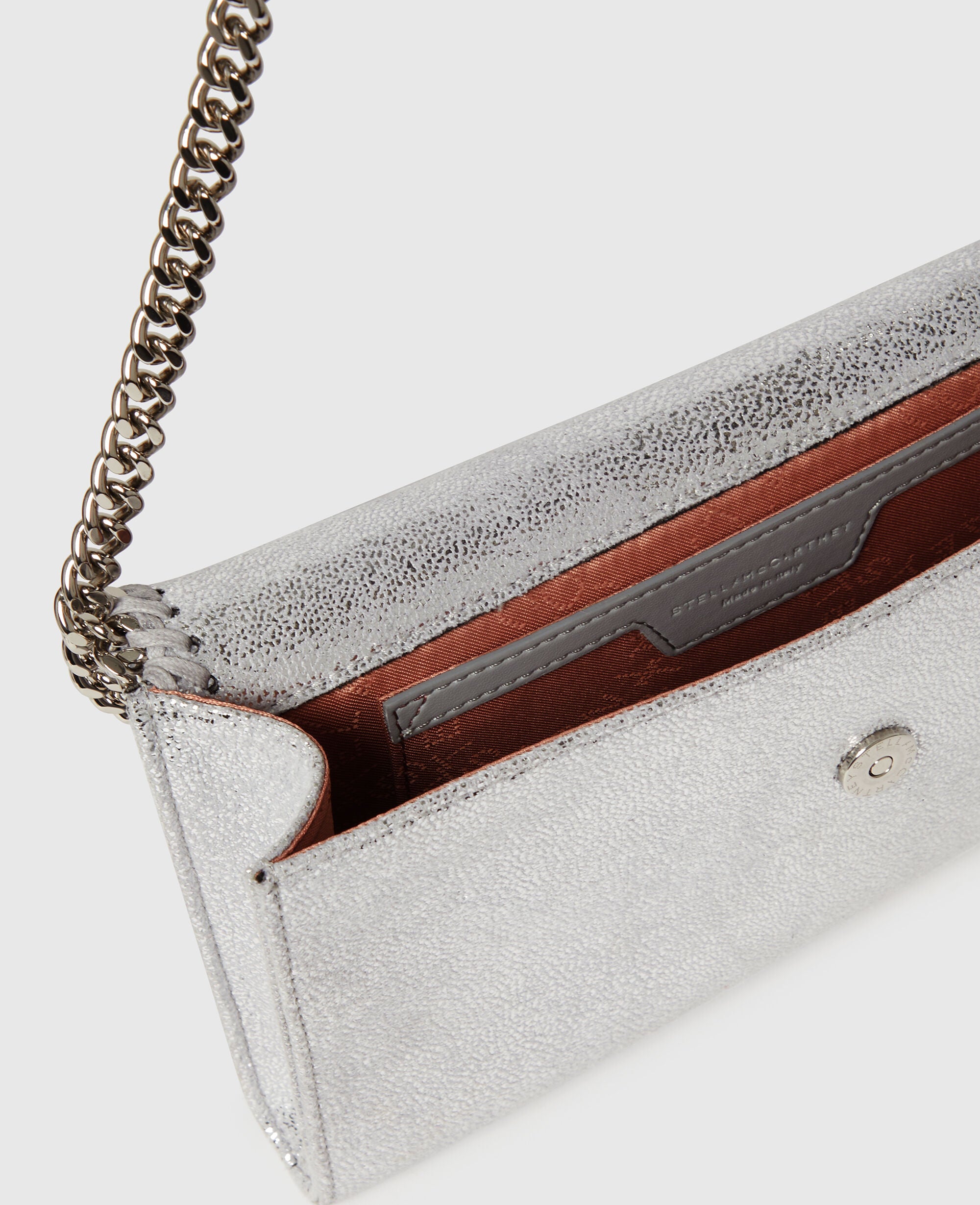 Falabella Wallet on Chain
