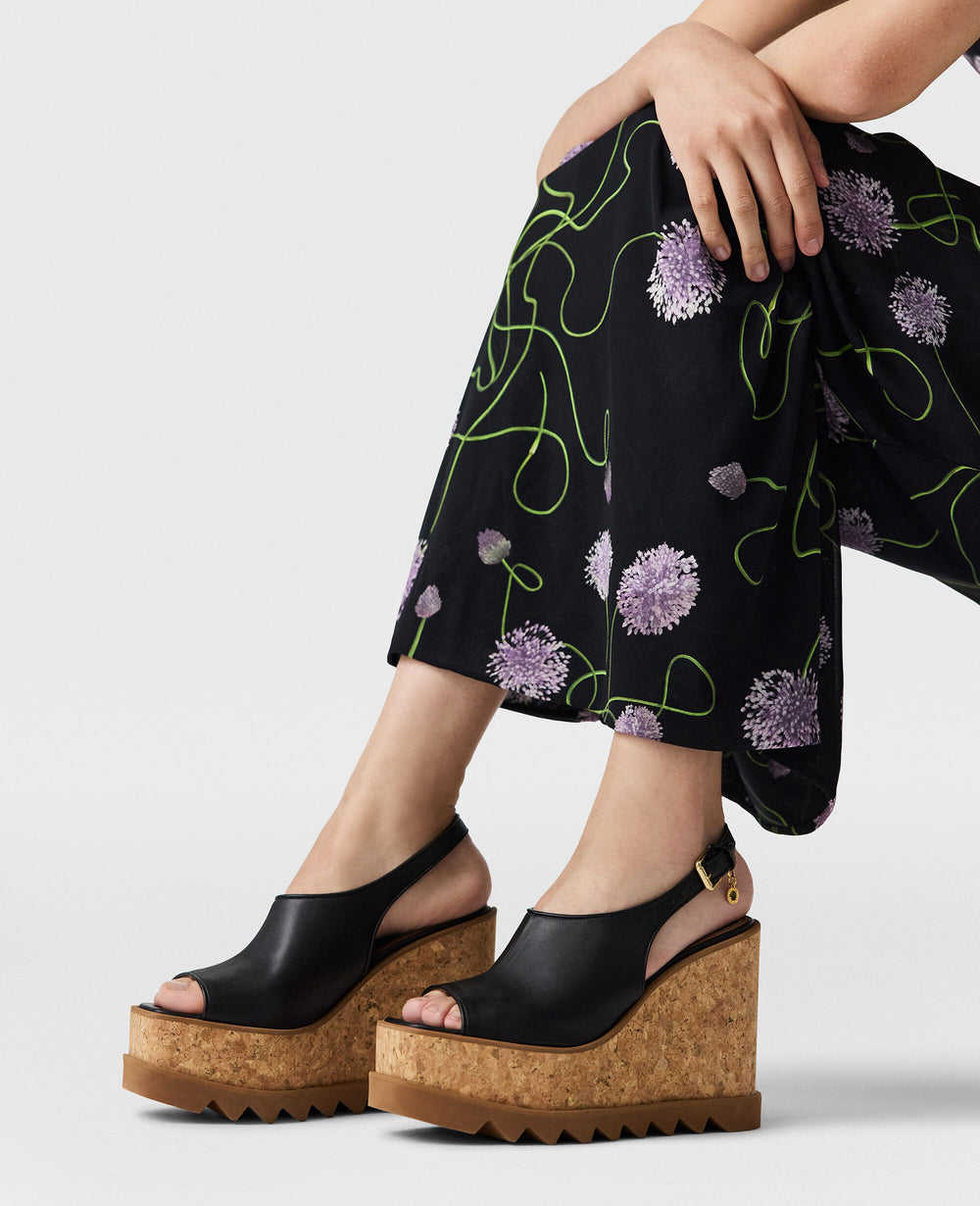Sneak-Elyse Slingback Sandals