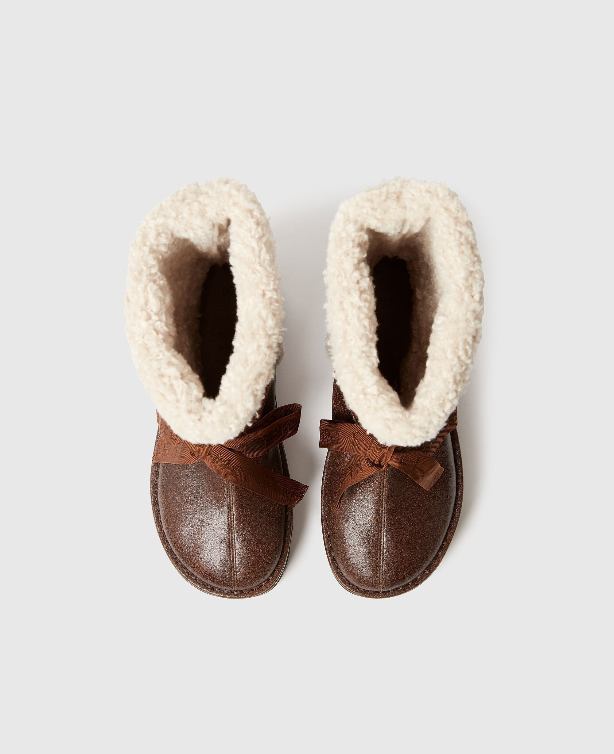 Vegan Plush-Lined Snow Boots