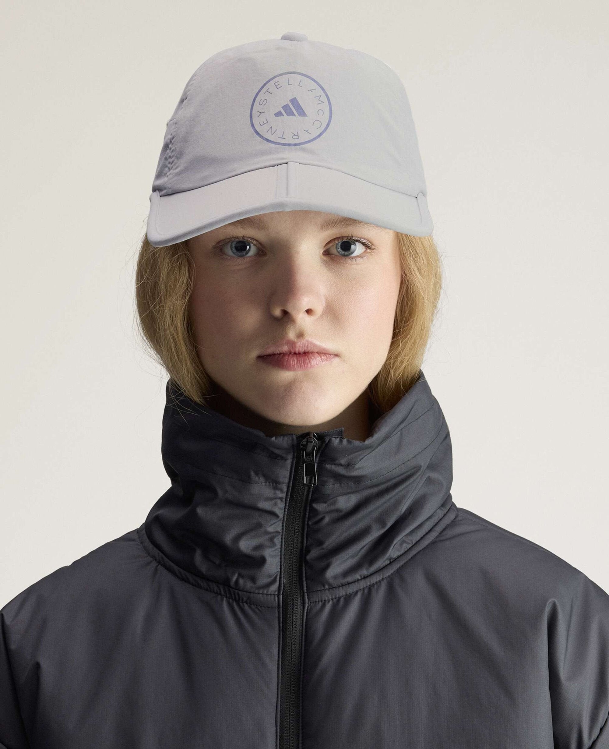 Logo Run Cap