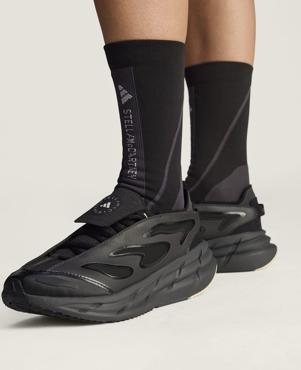 ADISTAR Distance Running Trainers