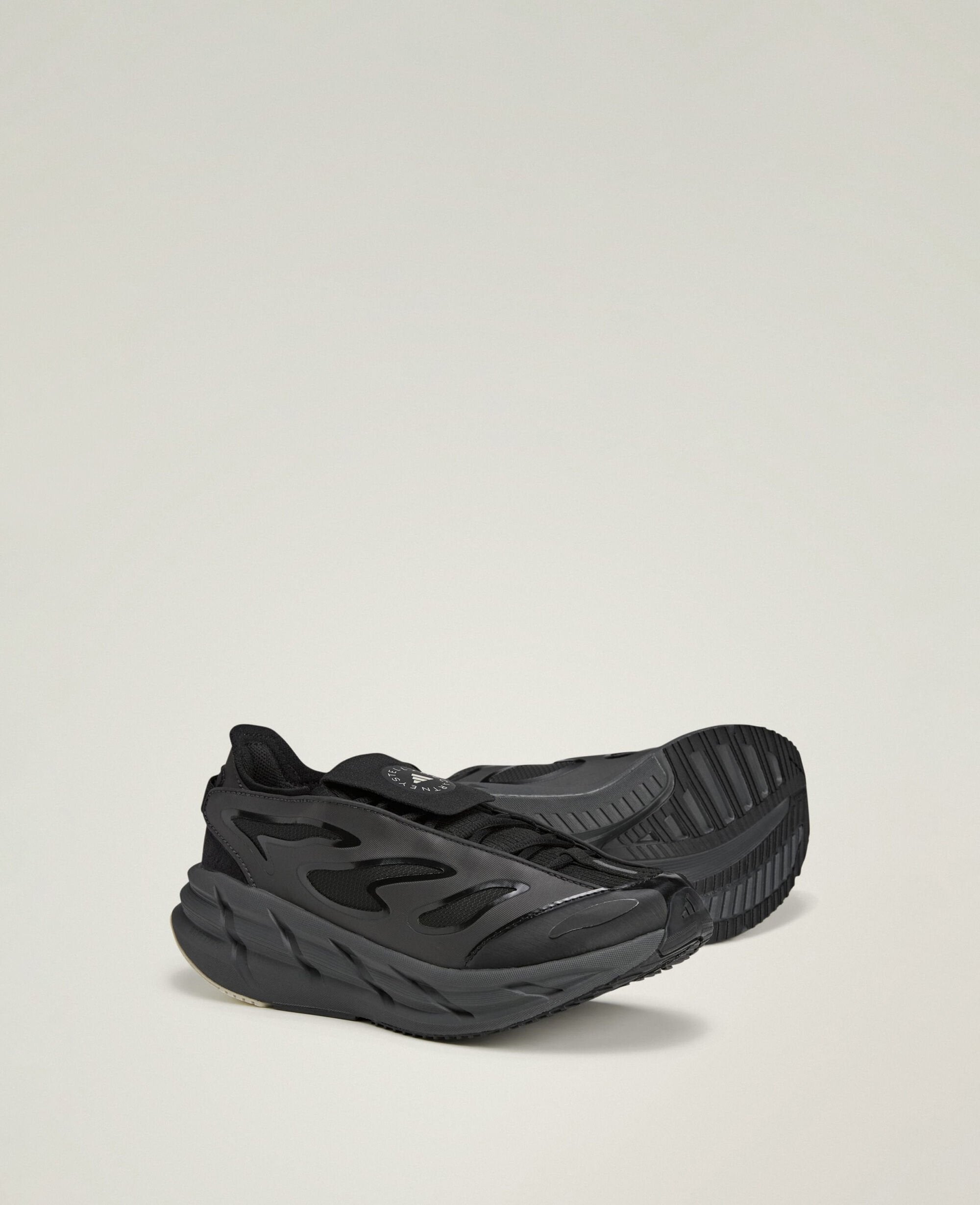 ADISTAR Distance Running Trainers