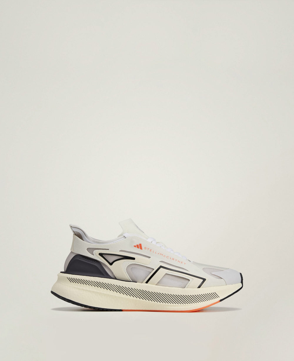 UltraBOOST 5 Running Trainers