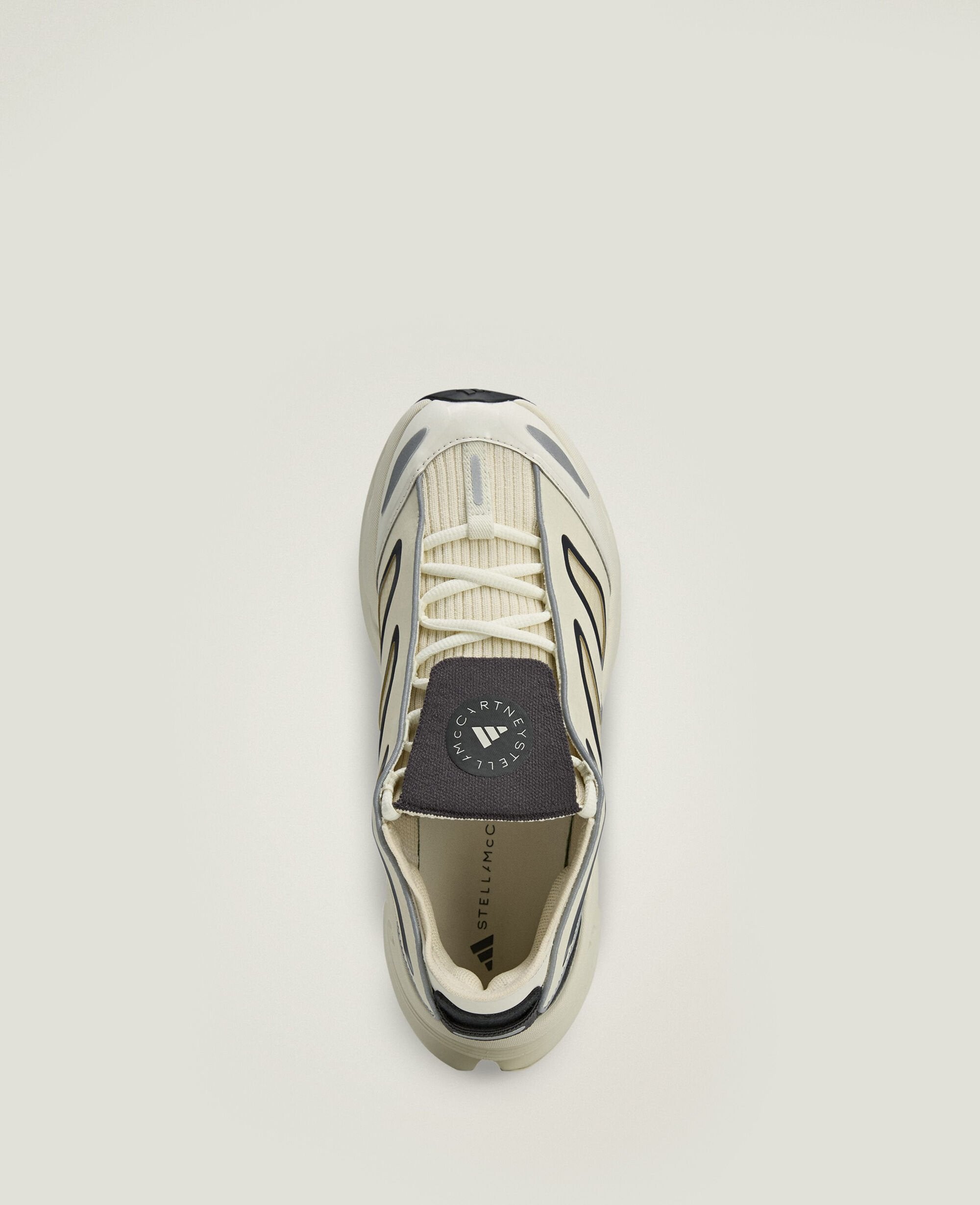 ADISTAR Distance Running Sneakers