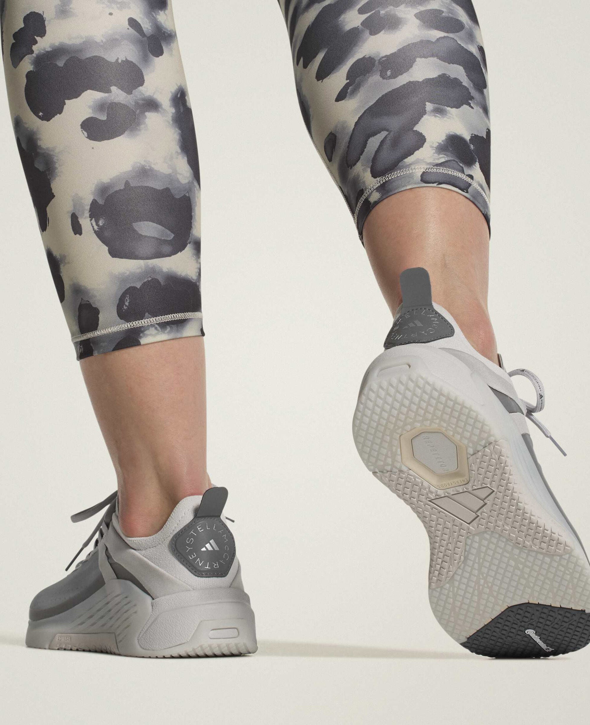 Dropset Strength Sneakers
