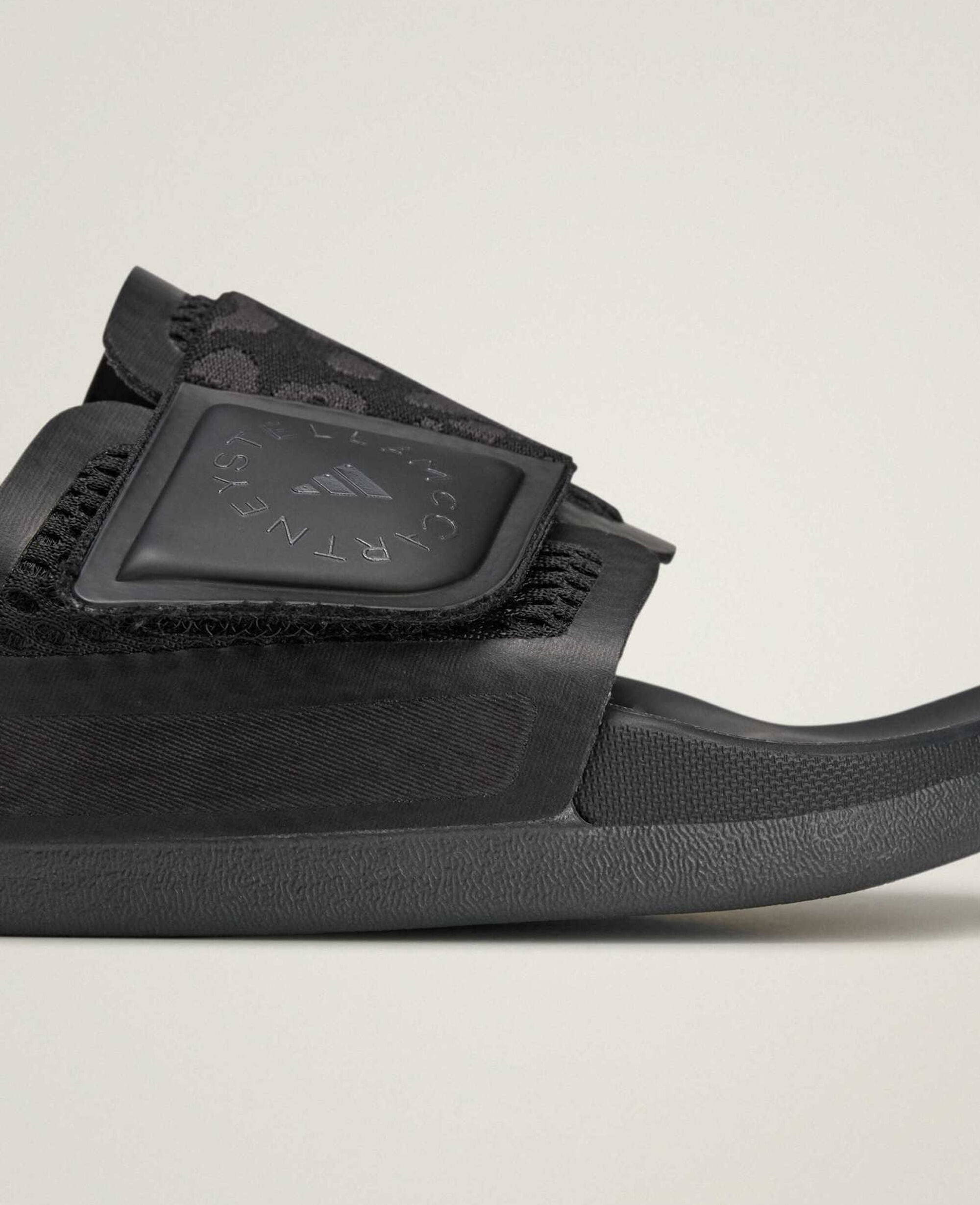 Logo Slides