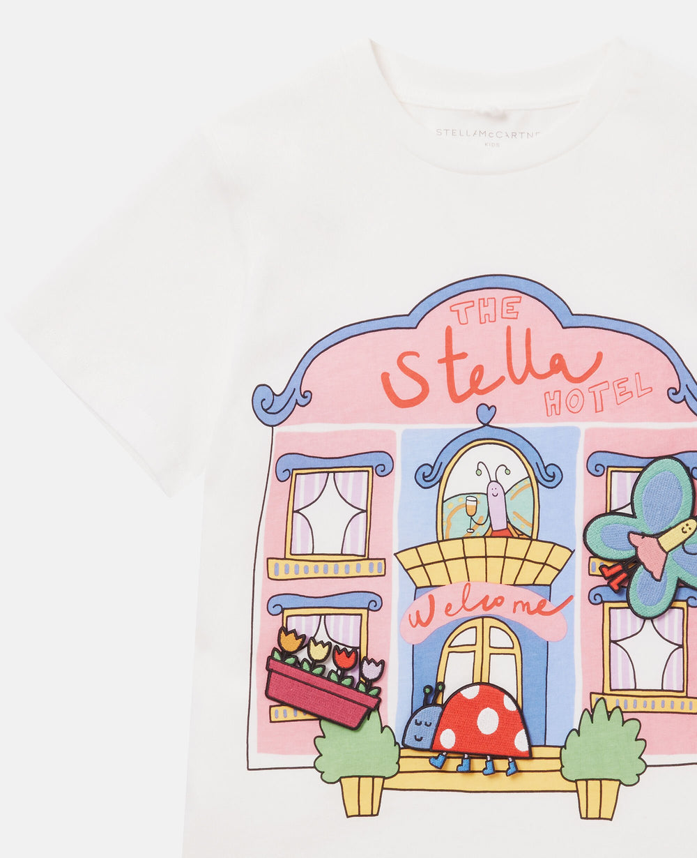 Stella Hotel Graphic T-Shirt